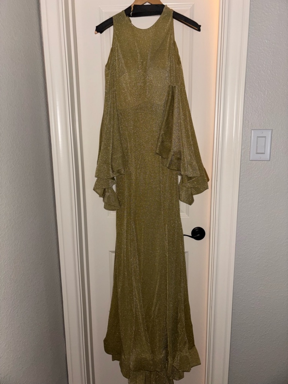 Metallic Gold Ruffle Long-Sleeve Evening Dress